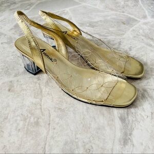 NWOT ANNIE Y2K clear square toe embroidered sling back kitten heels size 7